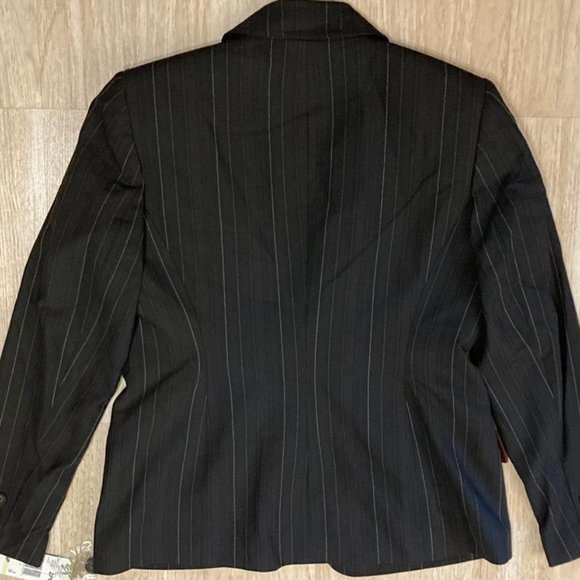 NWT‎ MSRP $380 Anne Klein Suit Coat Blazer Jacket & Pants Size 4P Brown Striped - Picture 4 of 8